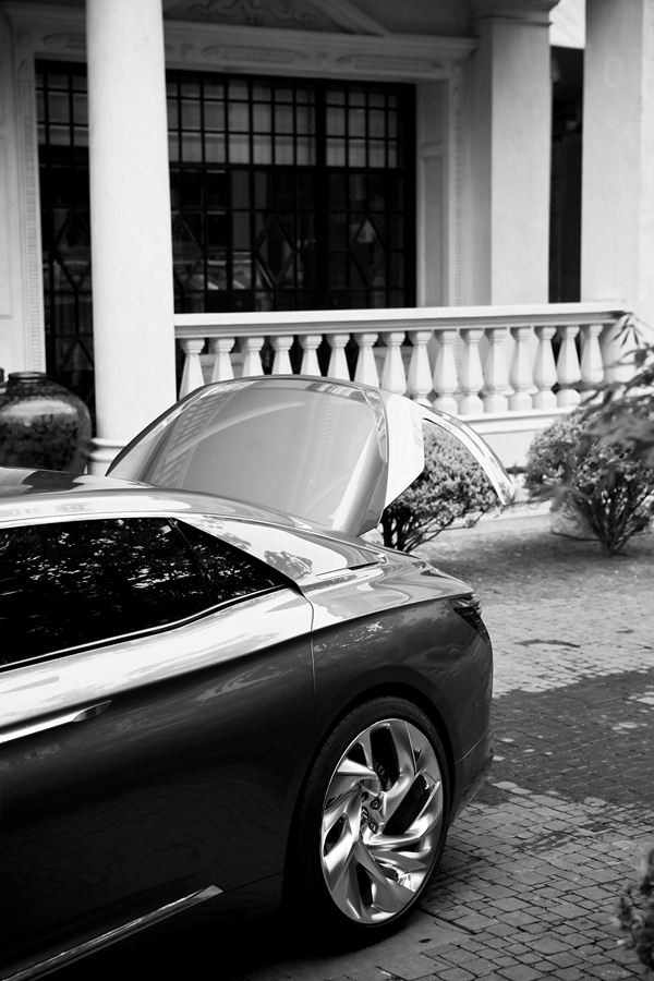 Citroën présente le concept-car Metropolis au salon de Genève