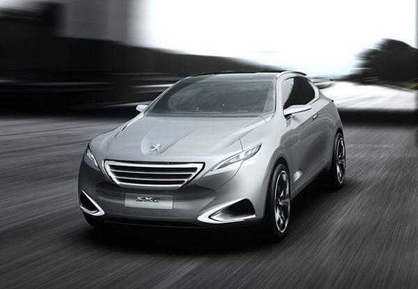 Peugeot présente le concept-car SXC au salon de Shanghai
