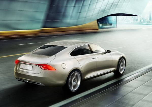 Volvo présente le concept de berline de luxe Universe au salon de Shanghai