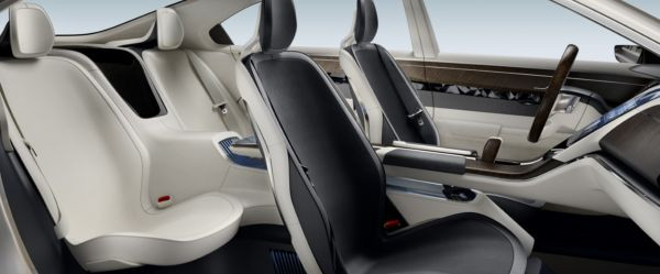 Volvo présente le concept de berline de luxe Universe au salon de Shanghai