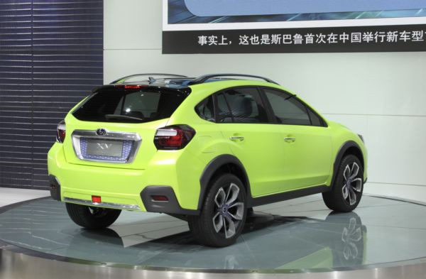 Subaru présente le Subaru XV Concept au salon de Shanghai