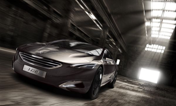 Peugeot dévoile le concept-car HX1 à Francfort