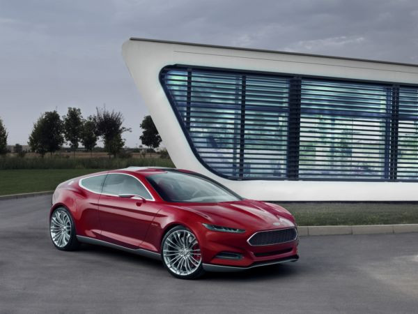 Le concept Evos préfigure le style de la prochaine génération des modèles Ford