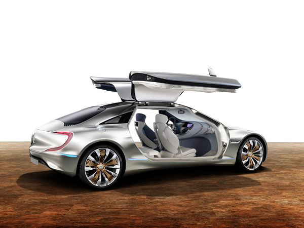 Mercedes présente un concept de berline hybride rechargeable à pile à combustible