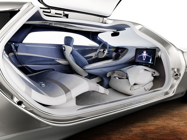 Mercedes présente un concept de berline hybride rechargeable à pile à combustible