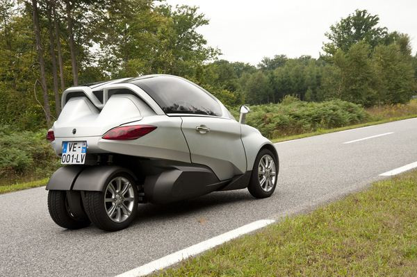 PSA Peugeot Citroën présente le concept de Véhicule électrique Léger de Ville