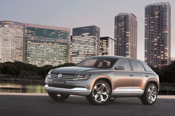 Le concept Volkswagen Cross-coupé hybride rechargeable se dévoile au salon de Tokyo