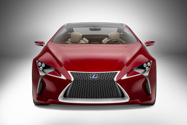 Lexus dévoile le concept de coupé sport hybride LF-LC à Détroit