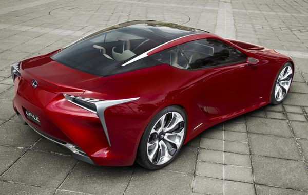 Lexus dévoile le concept de coupé sport hybride LF-LC à Détroit