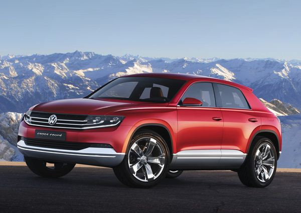 Volkswagen dévoile un concept de SUV hybride diesel rechargeable au salon de Genève