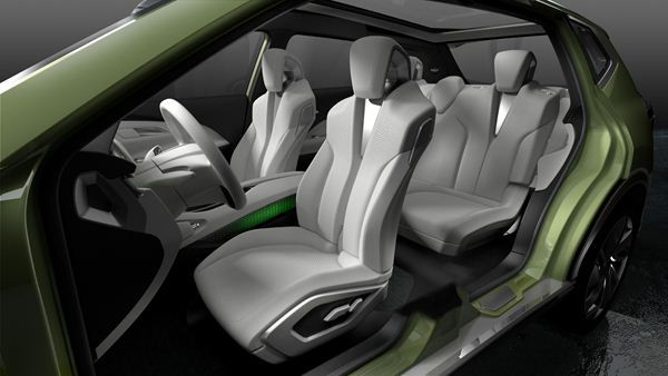 Nissan présente le concept de crossover Hi-Cross à Genève