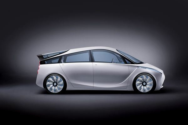 Toyota présente le concept FT-Bh à Genève
