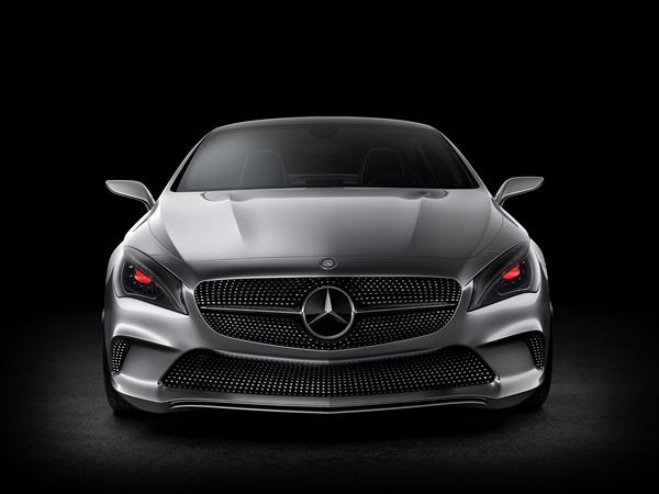 Le coupé à quatre portes Mercedes Concept Style Coupé affiche un style avant-gardiste