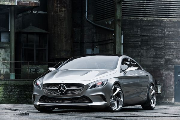 Le coupé à quatre portes Mercedes Concept Style Coupé affiche un style avant-gardiste