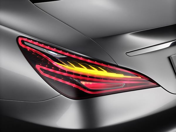 Le coupé à quatre portes Mercedes Concept Style Coupé affiche un style avant-gardiste