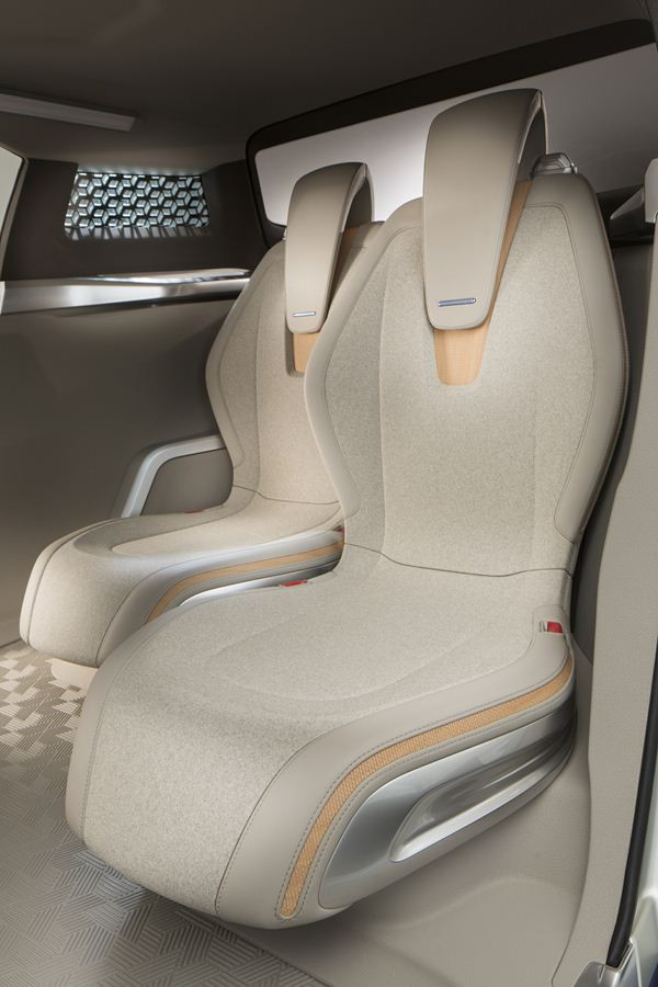 Un concept Nissan TeRRA de SUV électrique doté de la technologie de pile à combustible