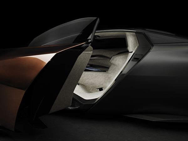 Un concept Peugeot de super-car hybride à moteur V8 doté de 600 ch