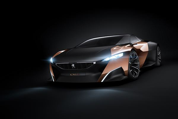 Un concept Peugeot de super-car hybride à moteur V8 doté de 600 ch