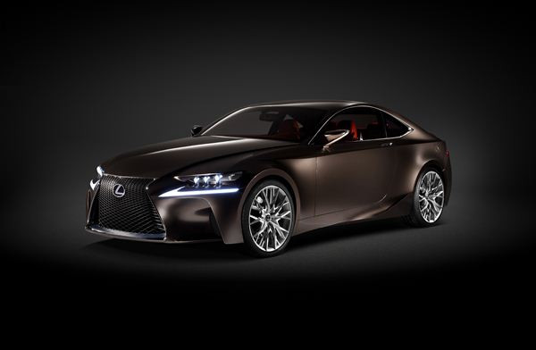 Un concept Lexus de coupé premium hybride de taille moyenne