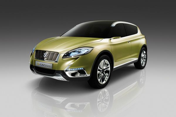 Le concept de crossover Suzuki S-Cross en avant-première au Mondial de l'Automobile