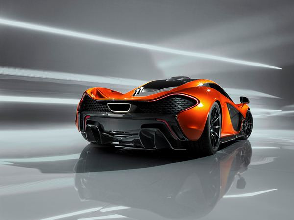 Le concept de supercar McLaren P1 dévoilé en première mondiale à Paris