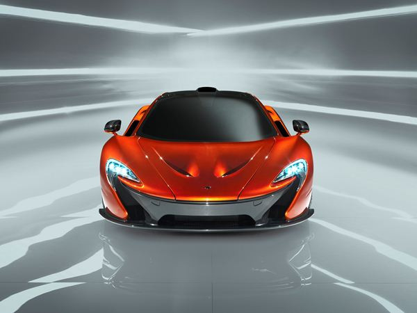 Le concept de supercar McLaren P1 dévoilé en première mondiale à Paris