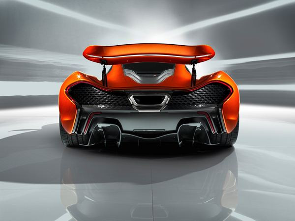Le concept de supercar McLaren P1 dévoilé en première mondiale à Paris
