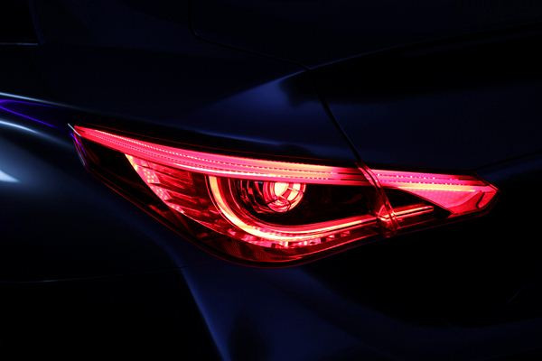 Le concept LE Infiniti électrique s'affiche au Mondial de Paris