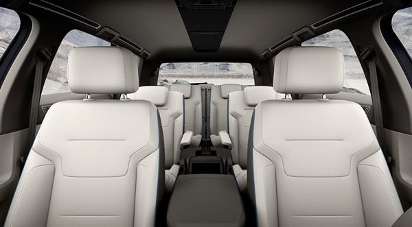 Volkswagen dévoile le concept de grand SUV CrossBlue diesel Plug-in Hybride