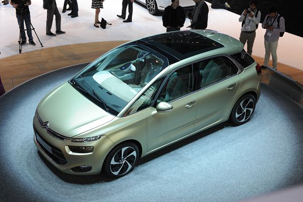 Le concept Citroën Technospace préfigure le nouveau monospace compact Citroën