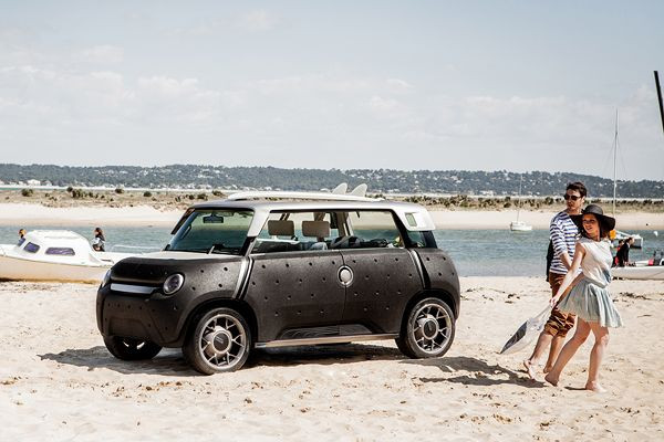 Un concept Toyota Me.We visionnaire d’une automobile verte, légère et abordable