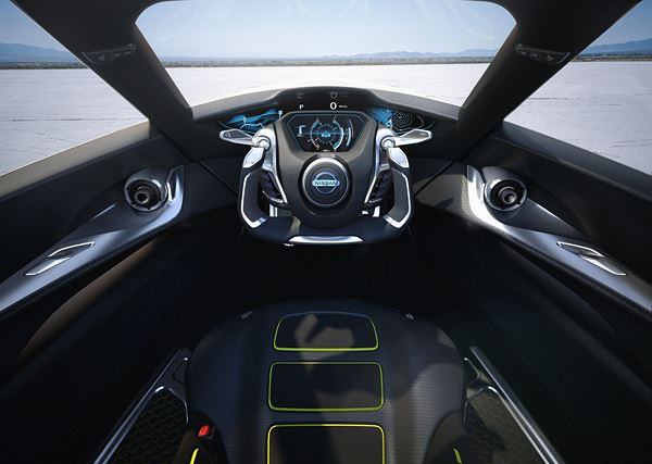 Le design radical du concept-car Nissan BladeGlider est inspiré du vol à voile