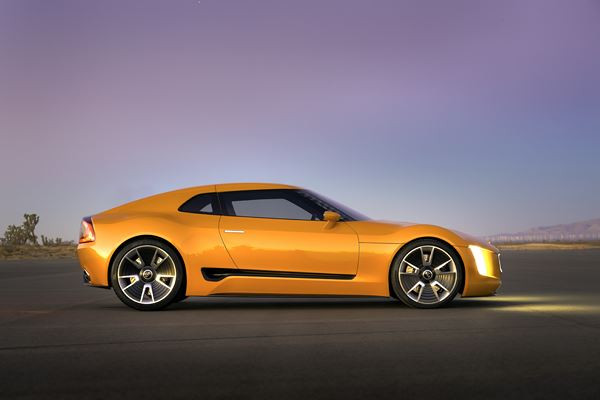 Kia présente le concept de coupé sport hautes performances GT4 Stinger