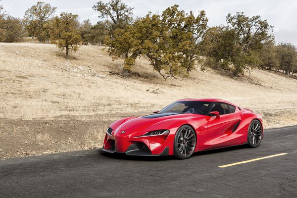 Le concept Toyota FT-1 préfigure le style des futures sportives Toyota