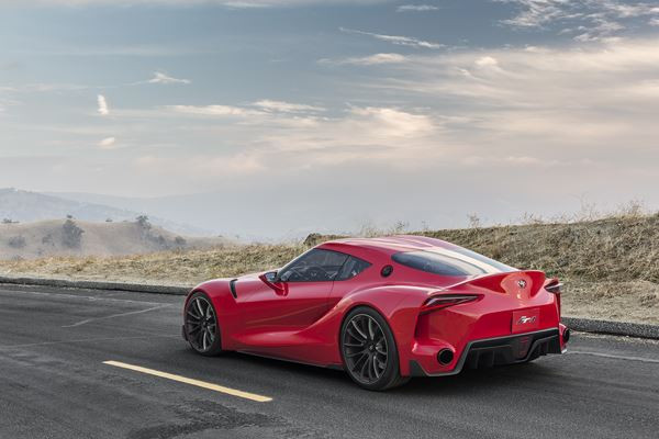 Le concept Toyota FT-1 préfigure le style des futures sportives Toyota