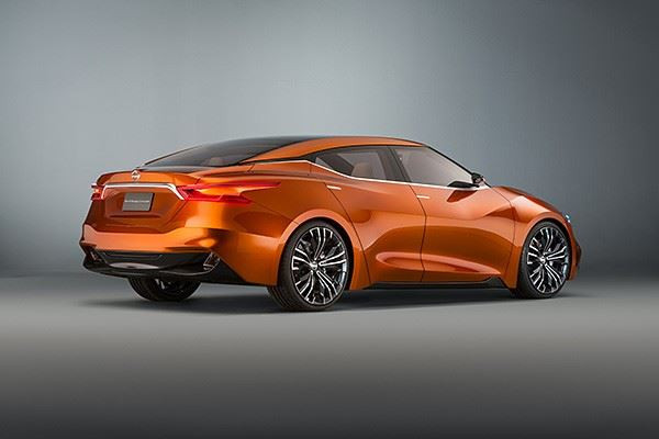 Le Nissan Sport Sedan Concept affiche un design dynamique