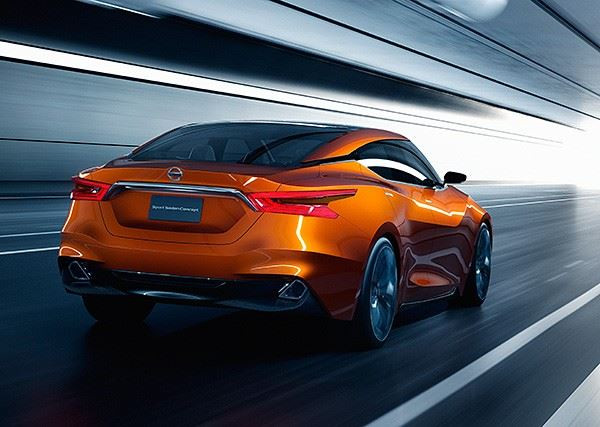 Le Nissan Sport Sedan Concept affiche un design dynamique