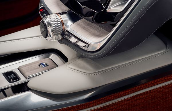 Le concept Volvo Estate affiche une silhouette épurée dynamique