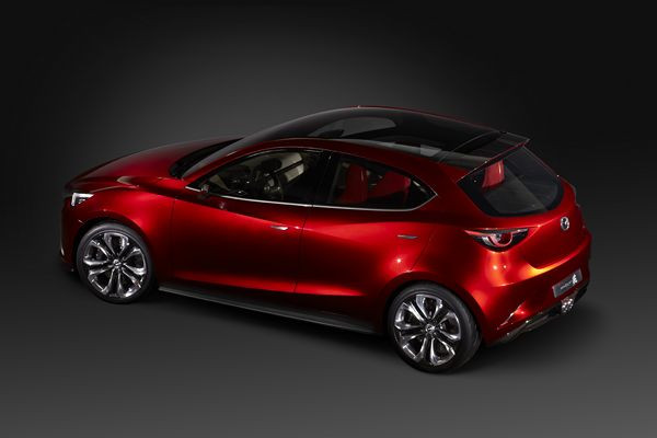 Le concept Hazumi donne un avant-goût de la future citadine Mazda