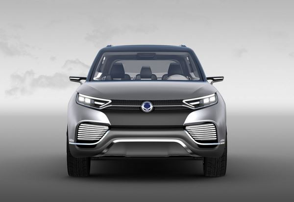Le concept de SUV SsangYong XLV Hybride diesel accueille sept occupants