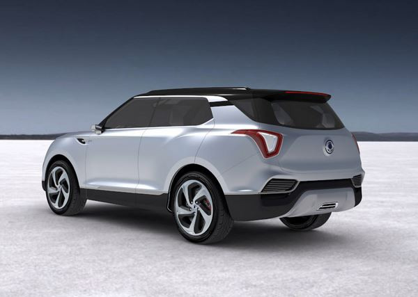 Le concept de SUV SsangYong XLV Hybride diesel accueille sept occupants
