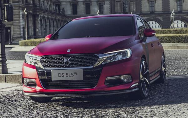 Un concept DS 5LS R empreint de sportivité