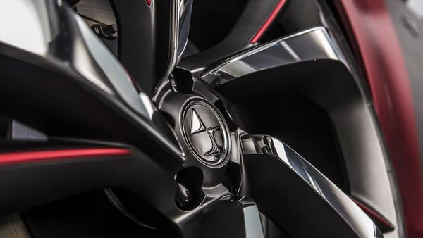 Un concept DS 5LS R empreint de sportivité