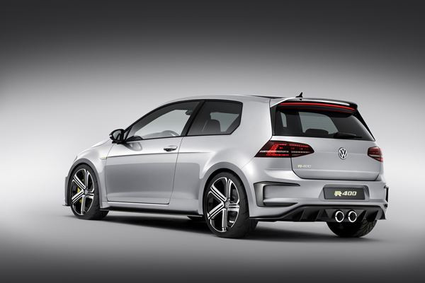 Un concept-car Volkswagen Golf R400 extrêmement sportif