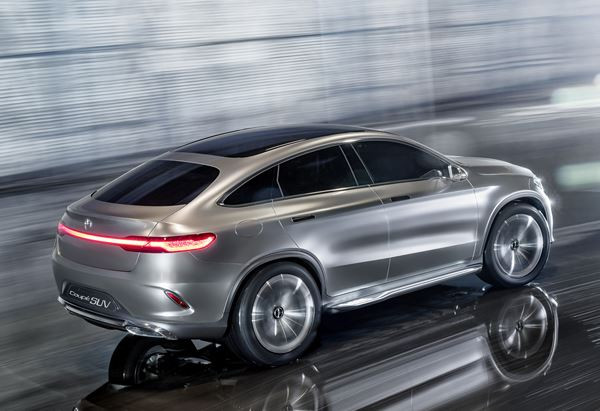 Un élégant Concept Coupé SUV Mercedes annonciateur d'un nouveau véhicule