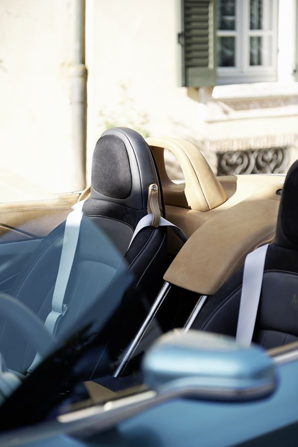 Un petit roadster biplace Mini Superleggera Vision aux lignes épurées