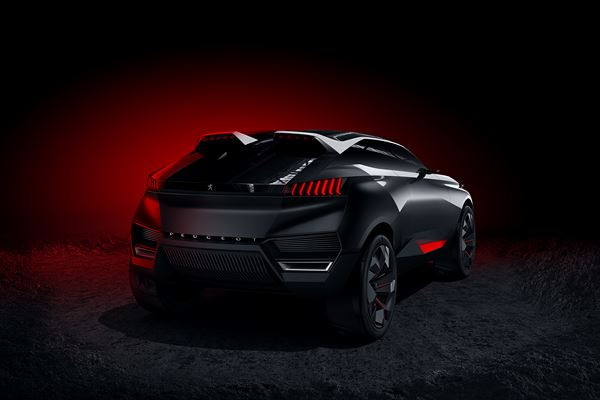 Le concept Peugeot Quartz exprime un style sportif et puissant
