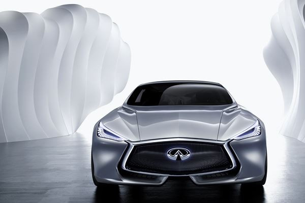 Le concept Q80 Inspiration adopte des proportions peu conventionnelles