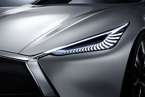 Le concept Q80 Inspiration adopte des proportions peu conventionnelles
