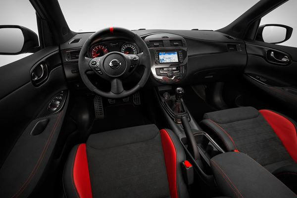 Le Nissan Pulsar Nismo Concept annonce un possible dérivé sportif de la Pulsar